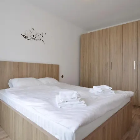 Kostas Apart Pelicanului Апартаменти *